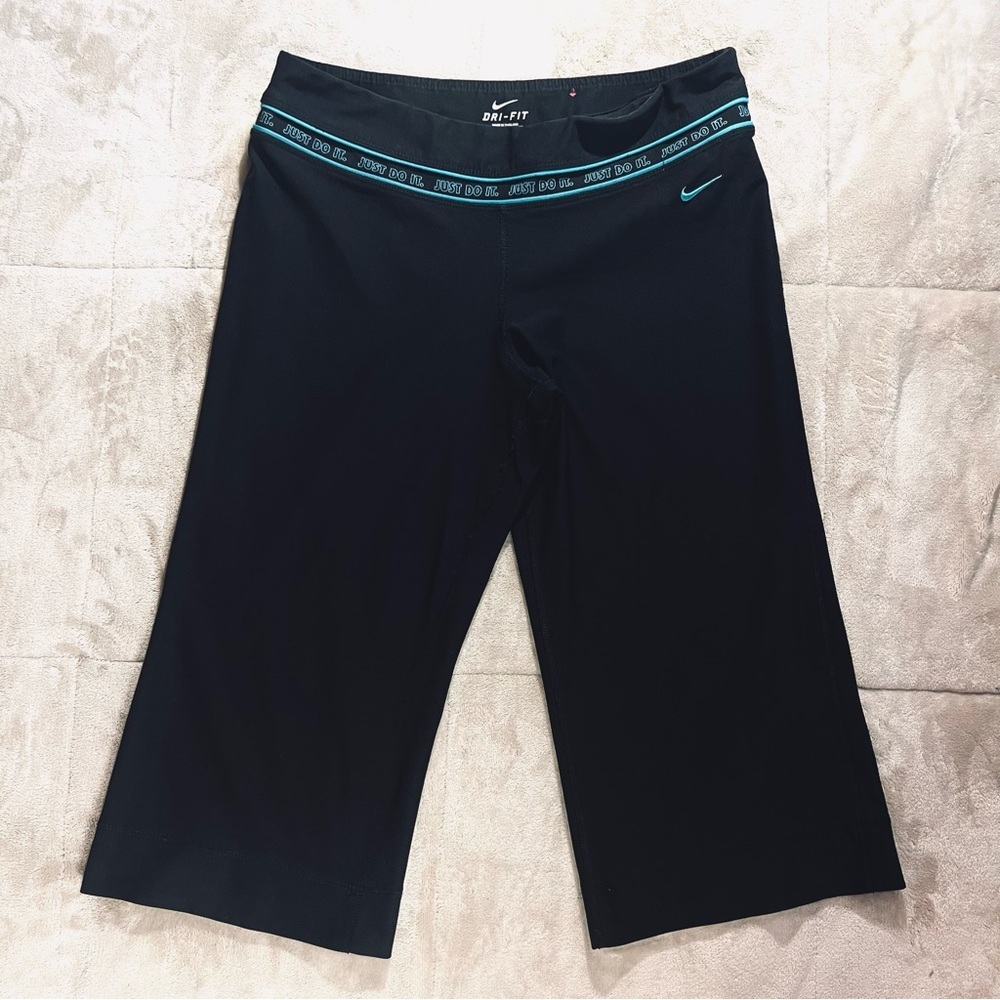 womens nike capri shorts dri fit active wear